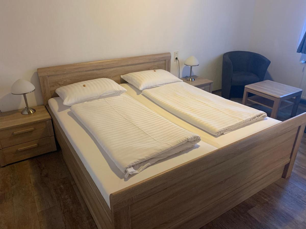 Hotel Brauhaus Zur Krone Bergheim  Luaran gambar